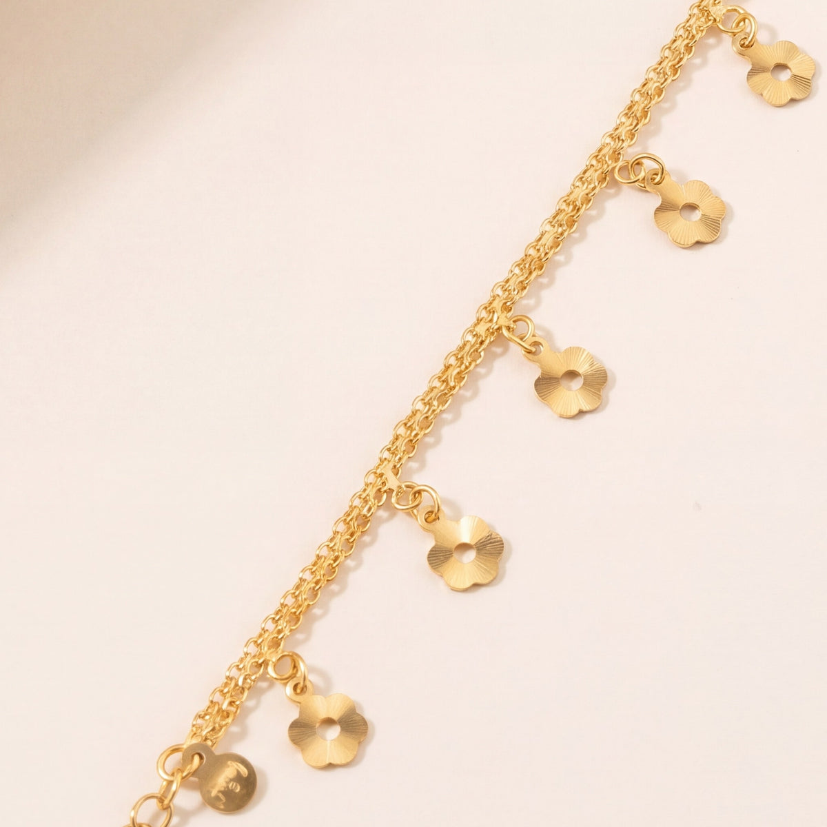 Charm Bracelet (D34) design detail