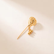Daboos (D38) traditional Omani scarf pin, 925 silver 24K gold plated, studio photo
