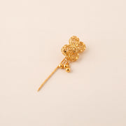 Daboos (D56) traditional Omani scarf pin, 925 silver 24K gold plated, studio photo