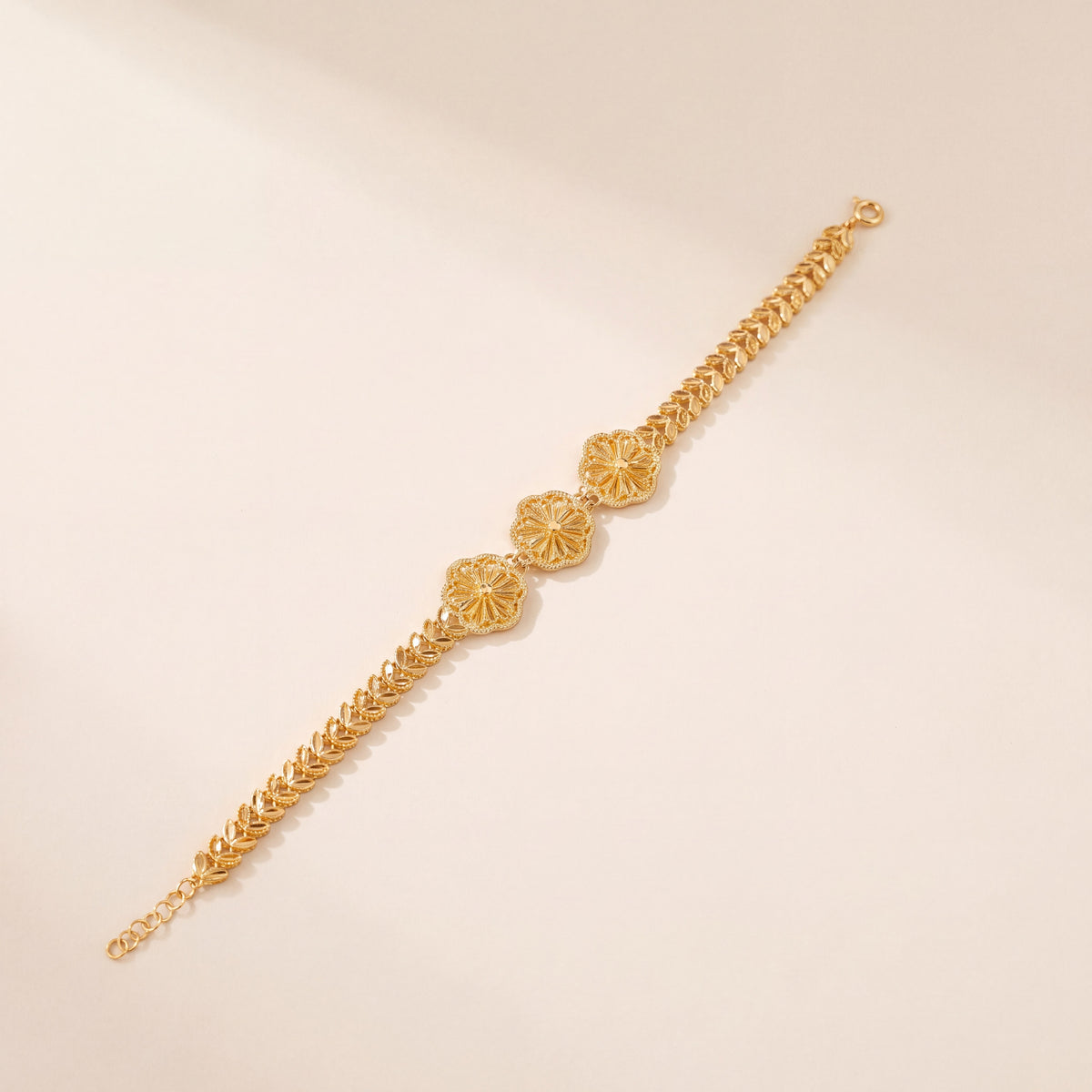 Diamond Cut Clover Bracelet (D1), 925 silver 24K gold plated