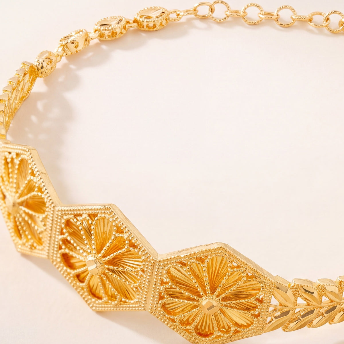 Diamond Cut Hexa Cuff Bracelet (D1) design detail