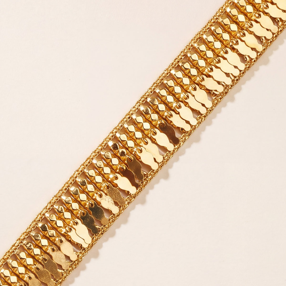 Emirati Style Bracelet (D1) design detail