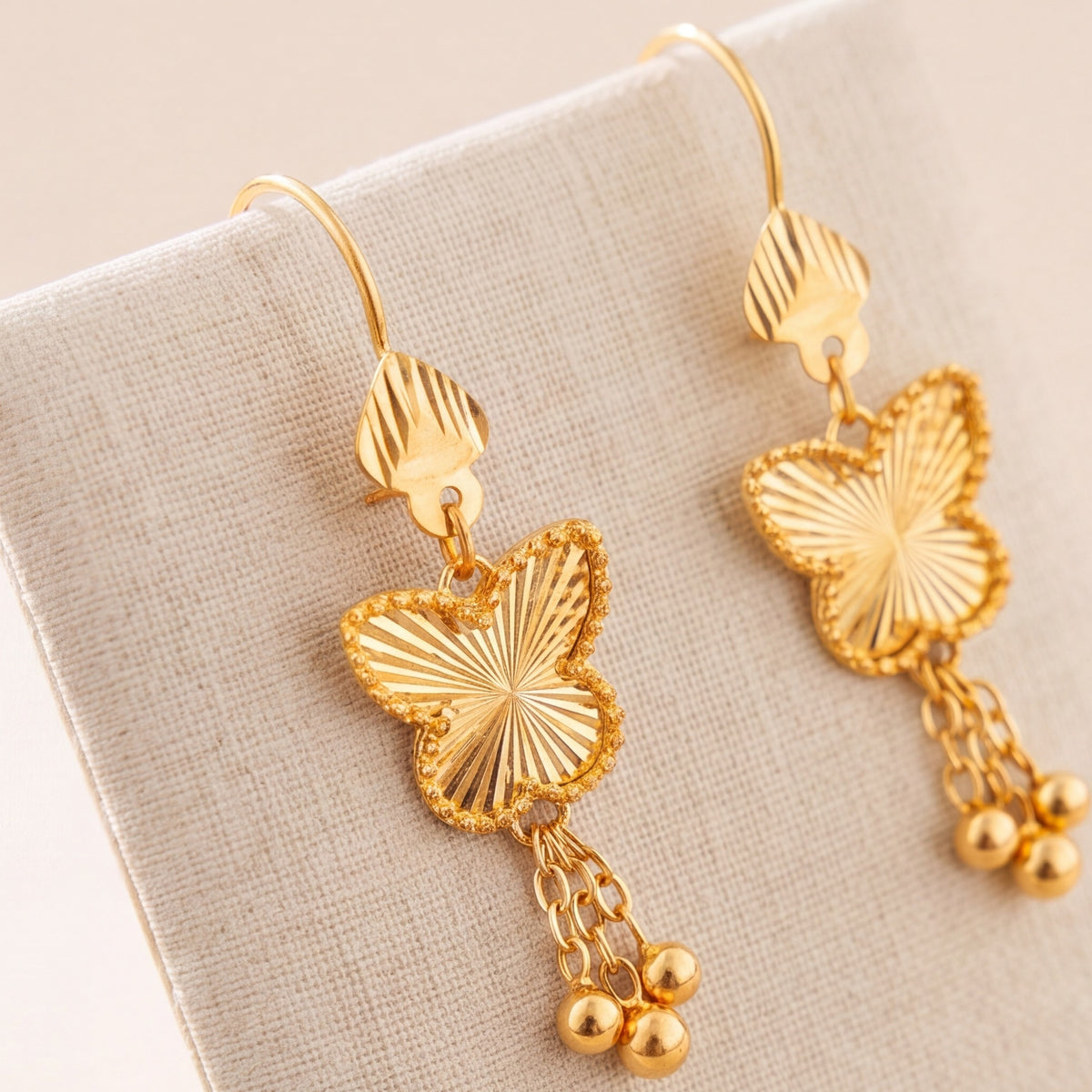 Butterfly Earrings 3 – Butterfly with dangles, design detail