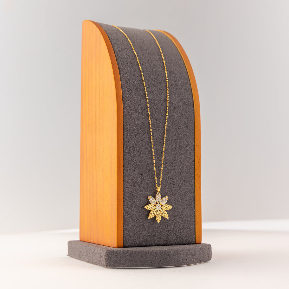 Choker Pendant (D153) - 925 Silver & 24K Gold Plated - Falaq Jewellery Oman
