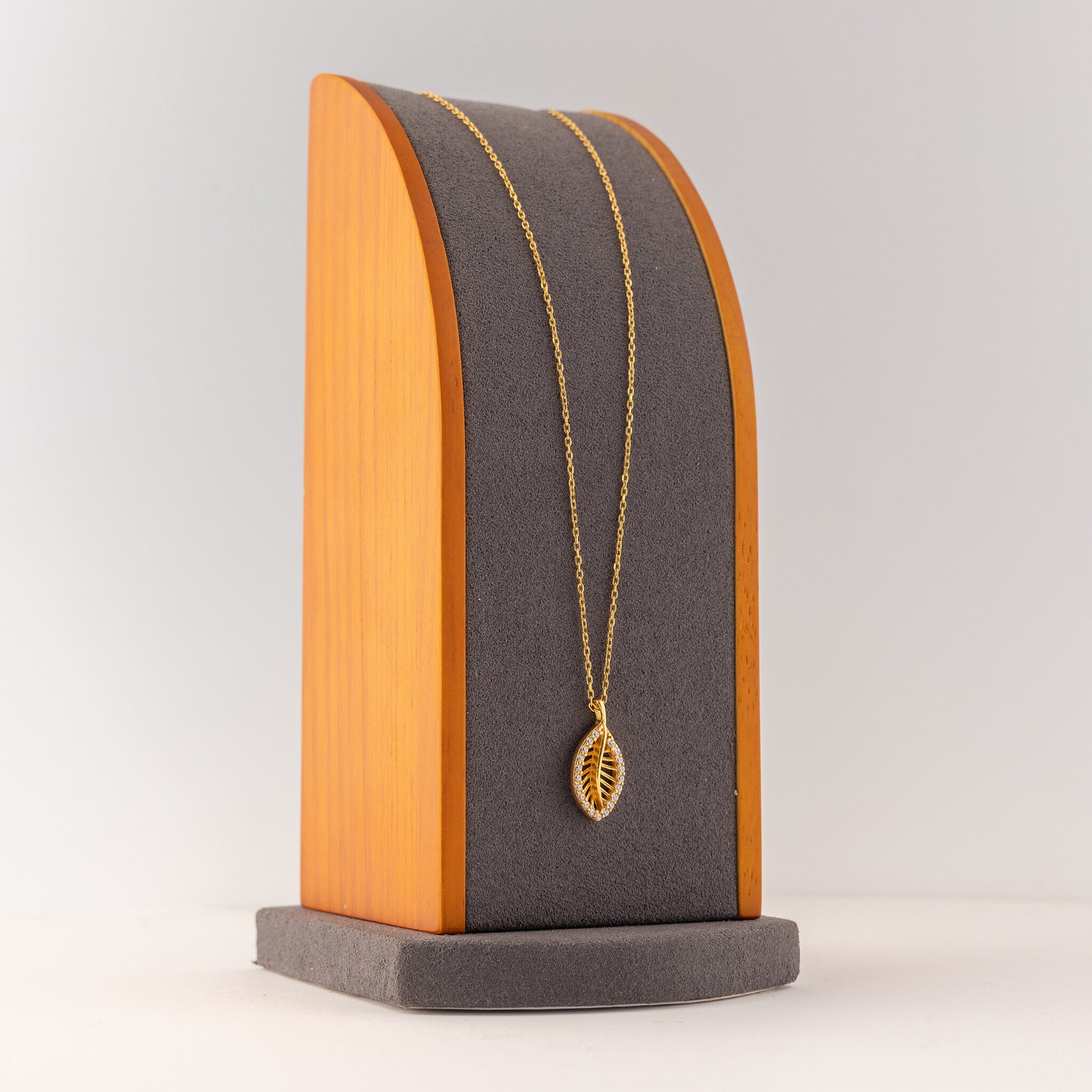 Choker Pendant (D154) - 925 Silver & 24K Gold Plated - Falaq Jewellery Oman
