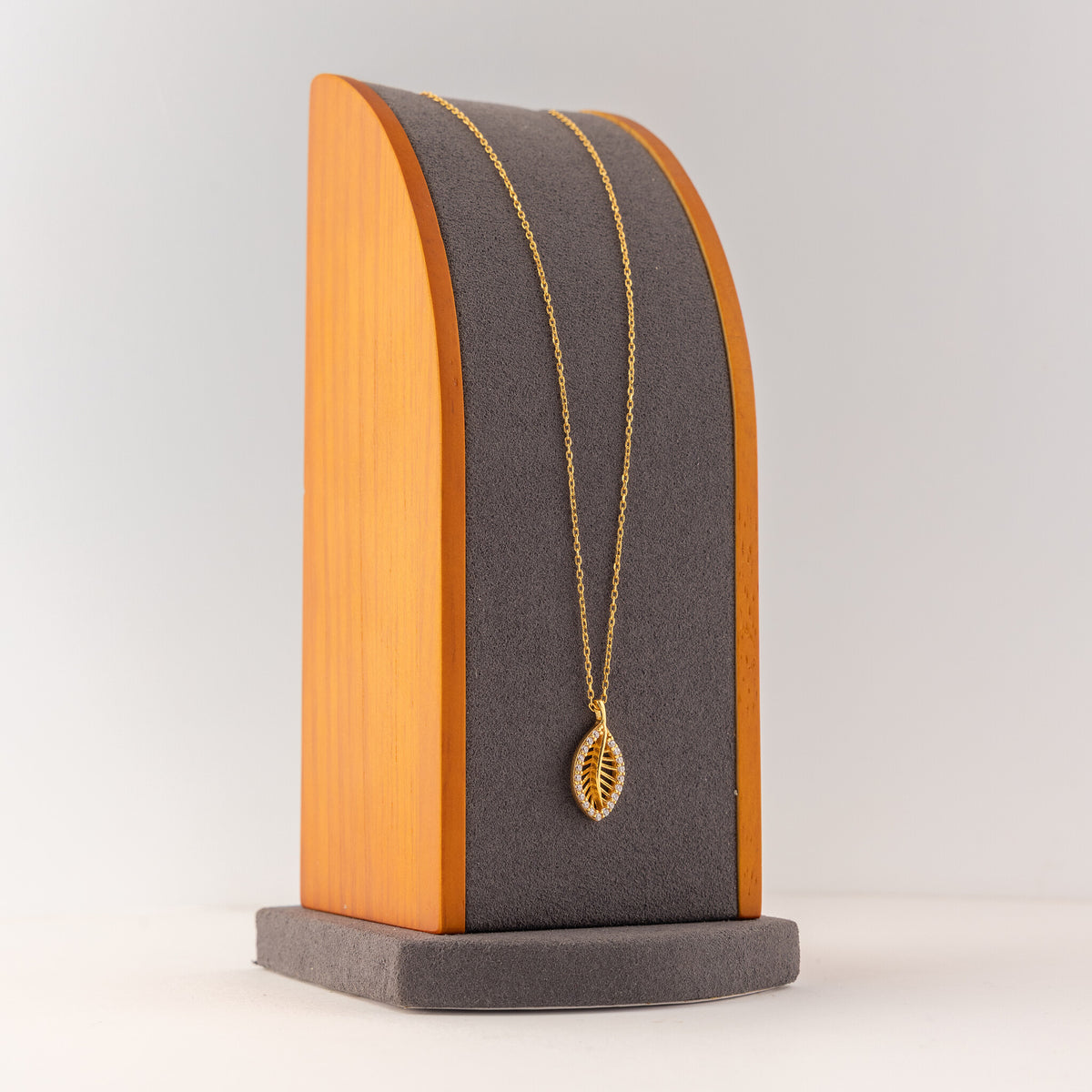 Choker Pendant (D154) - 925 Silver & 24K Gold Plated - Falaq Jewellery Oman
