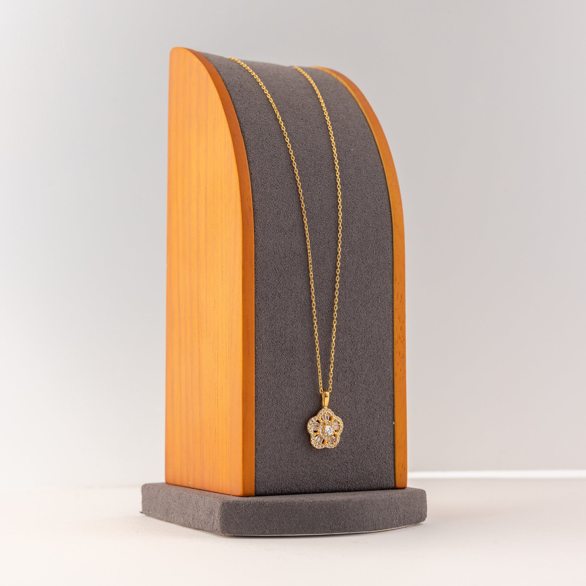 Choker Pendant (D163) - 925 Silver & 24K Gold Plated - Falaq Jewellery Oman