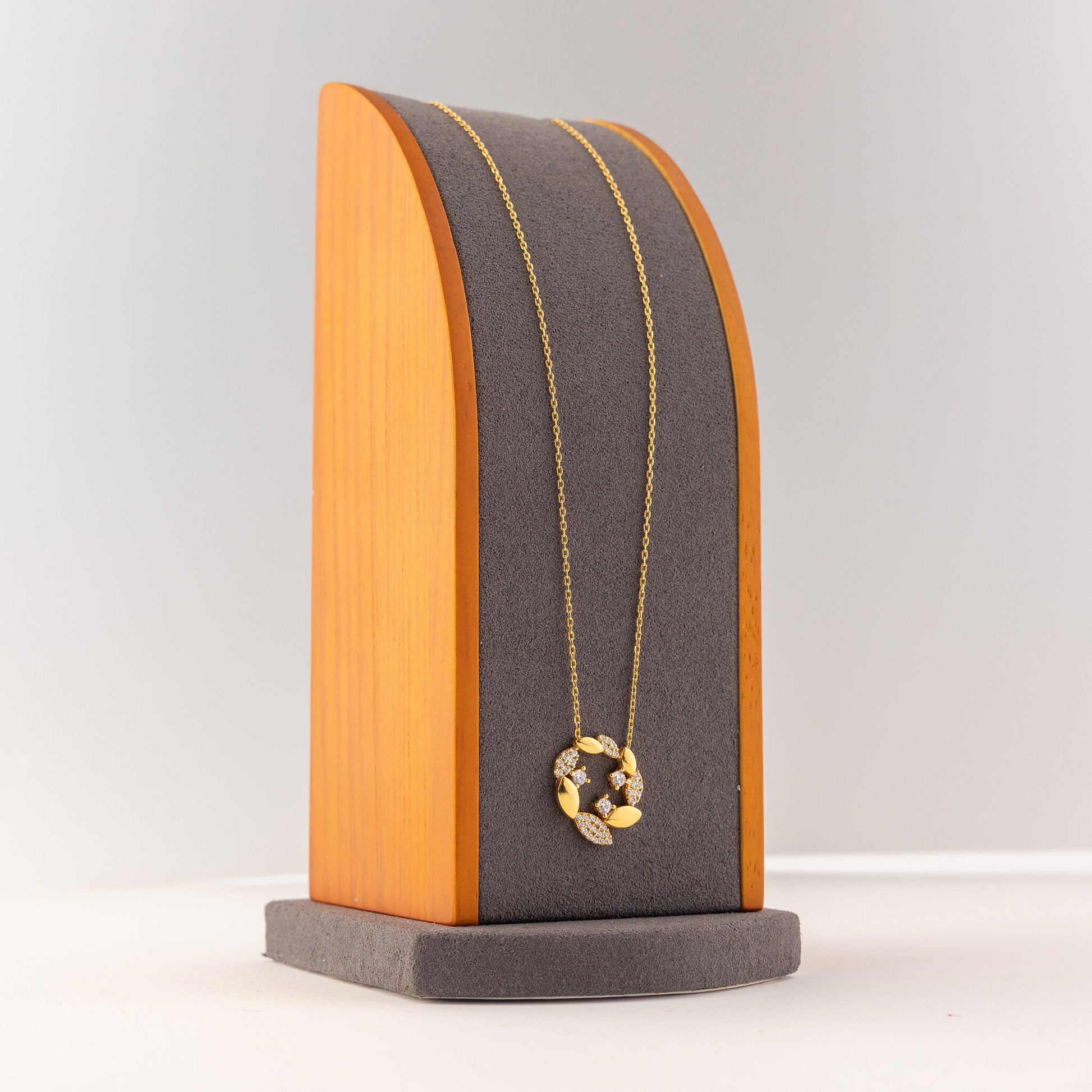 Choker Pendant (D173) - 925 Silver & 24K Gold Plated - Falaq Jewellery Oman