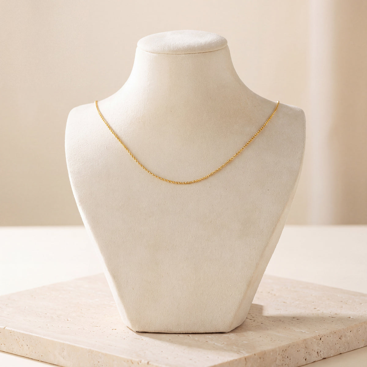 Double Round Link Chain 2 on travertine