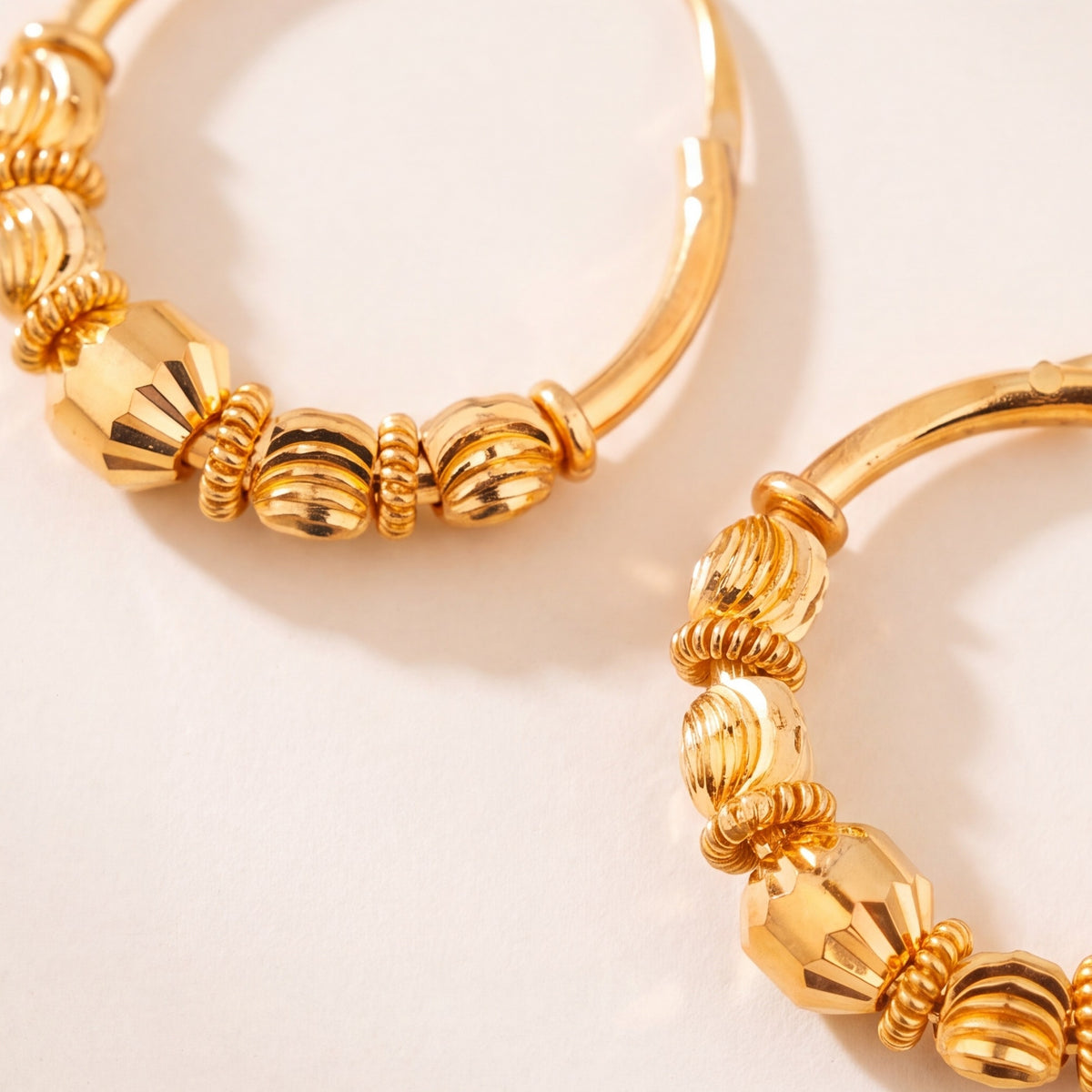 Hoop Earrings D22- (V1) design detail