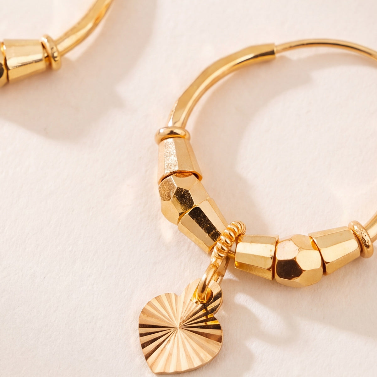 Hoop Earrings D29- (V1) design detail