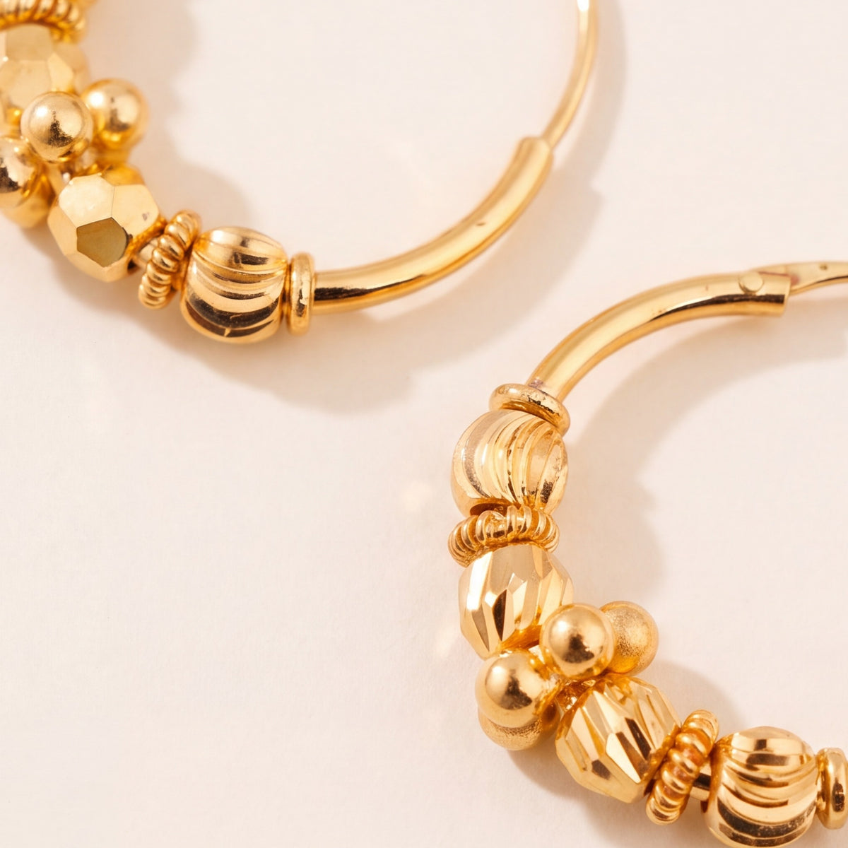 Hoop Earrings D31- (V1) design detail