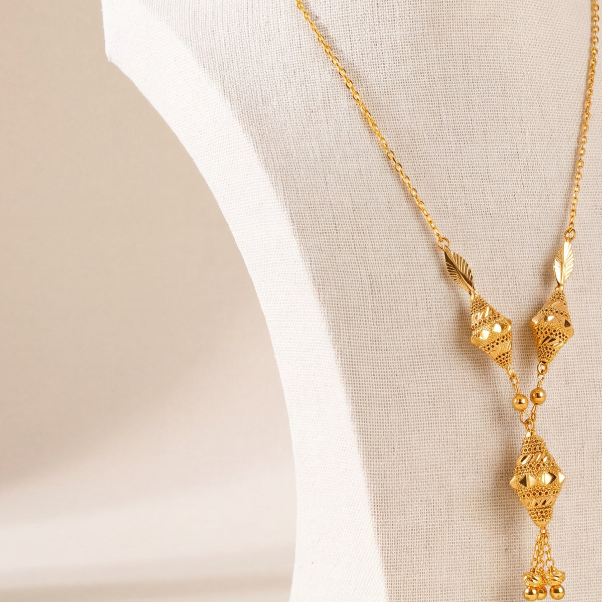 Kids 3 Piece RP Mala Necklace 1 design detail