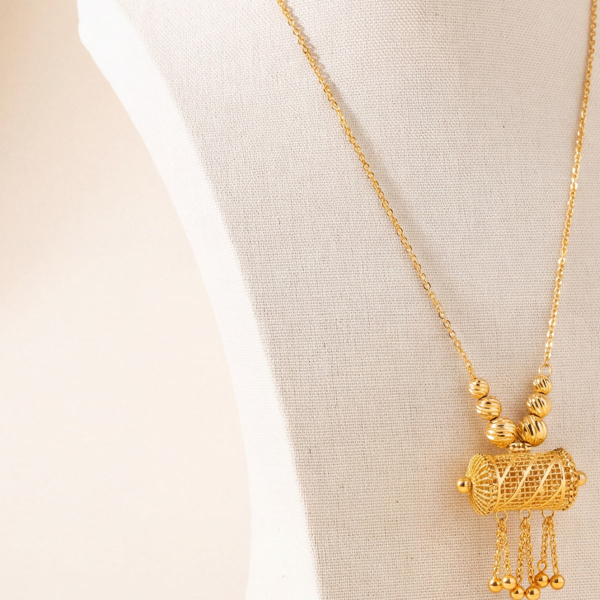 Kids Barrel Mala Necklace 29 design detail