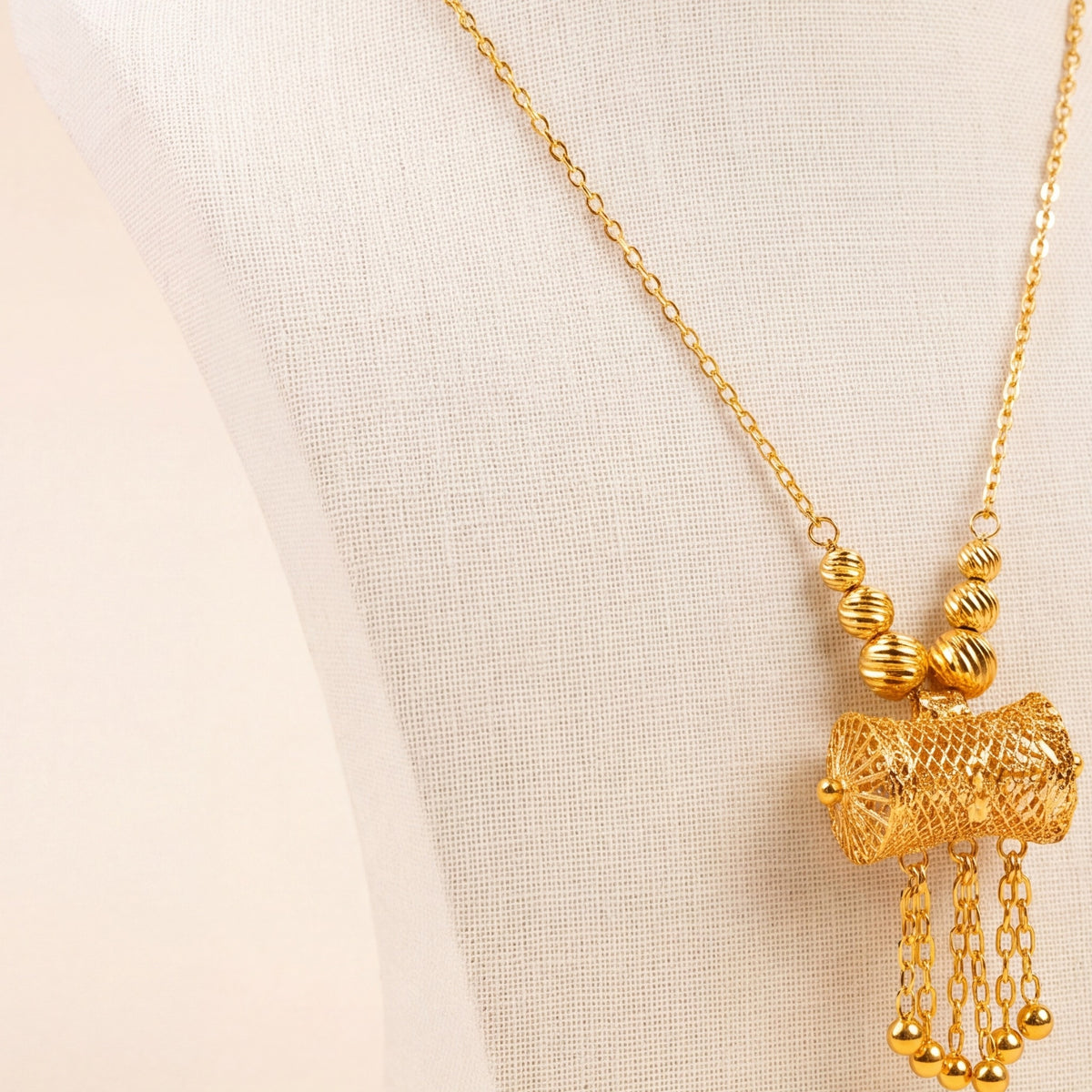 Kids Barrel Mala Necklace 5 design detail