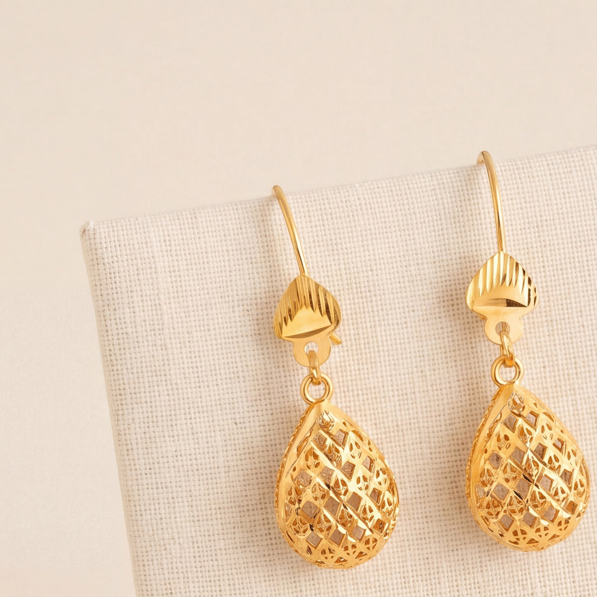 Kids Casting Earrings 28 design detail