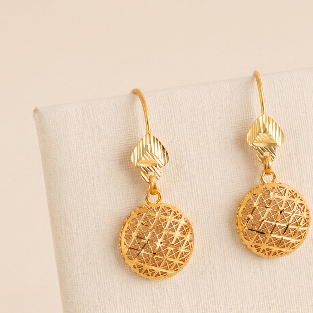 Kids Casting Earrings 29 design detail