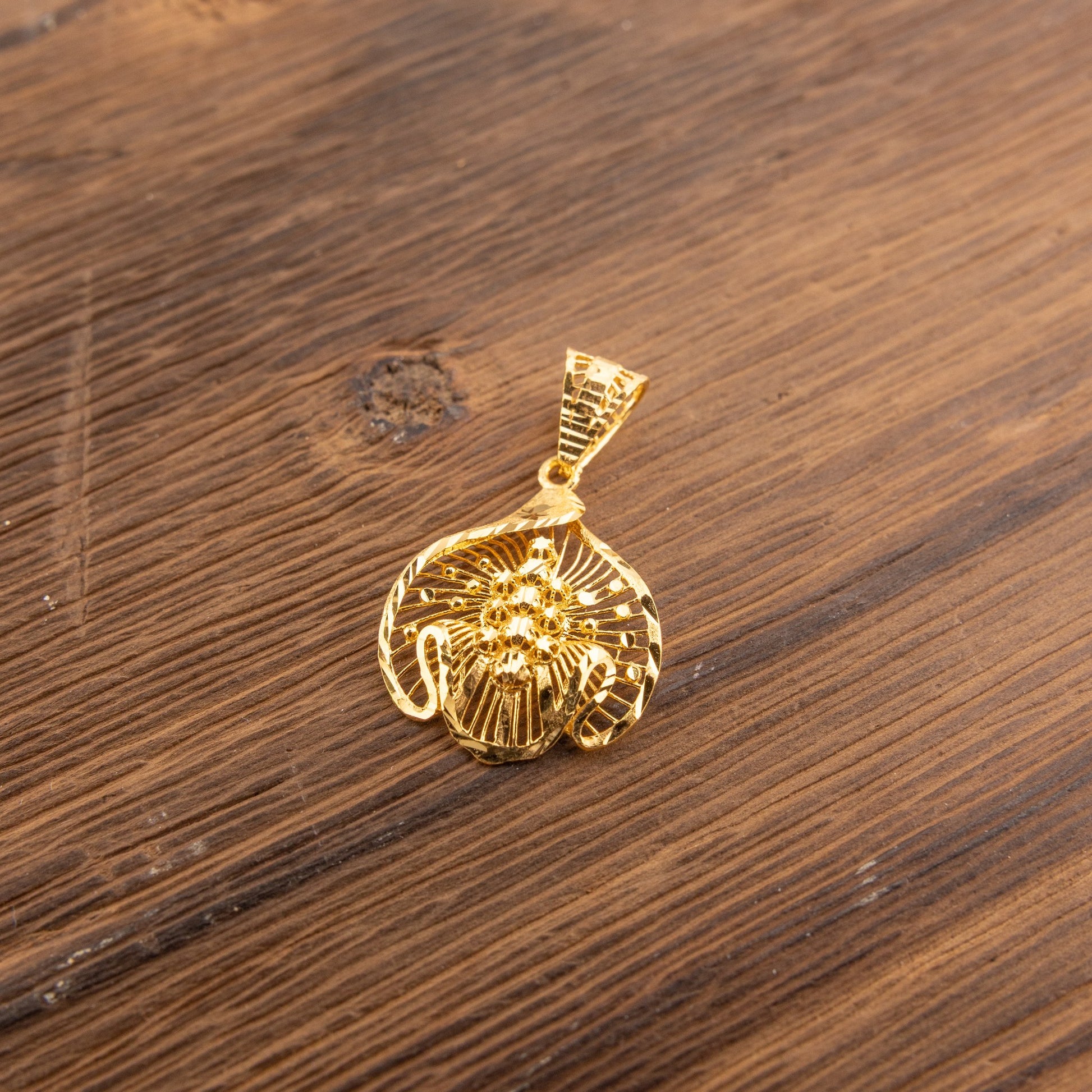 Kid's Casting Pendants D47 — 925 silver, 24K gold-plated pendant