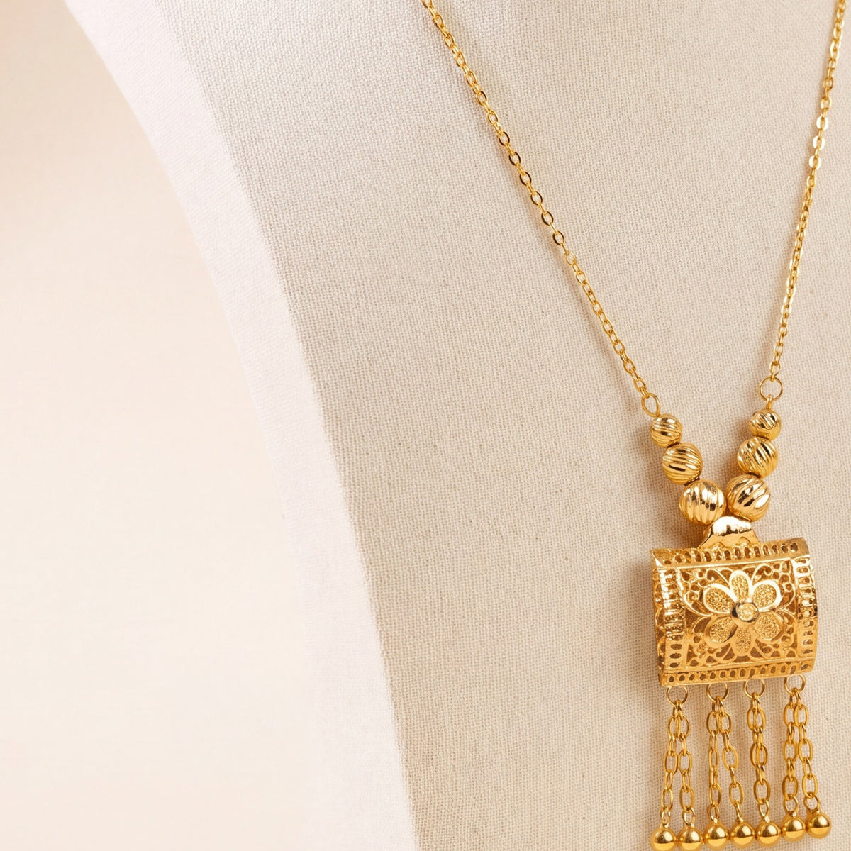 Kids Square Mala Necklace 1 design detail