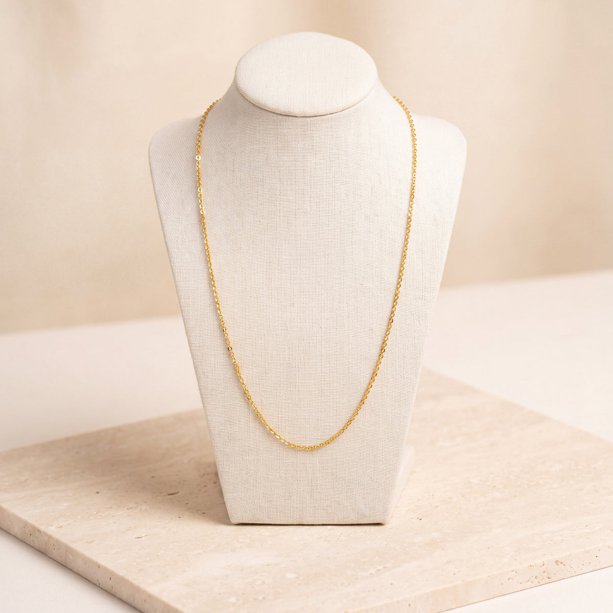 Round Link Chain on travertine