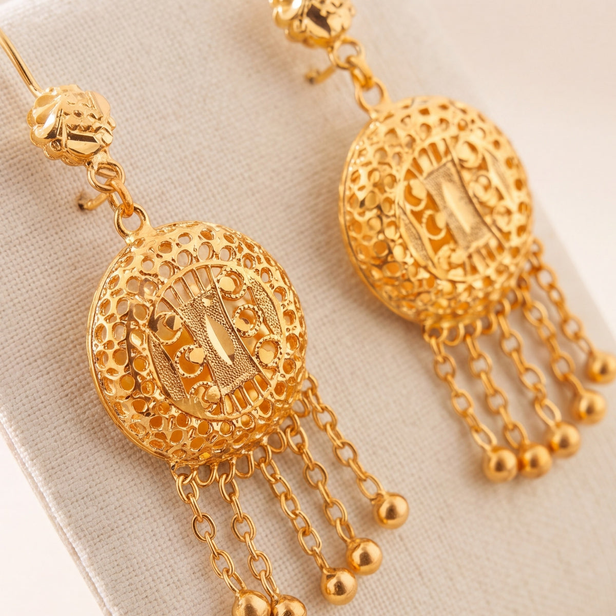 RP Earrings 15 design detail