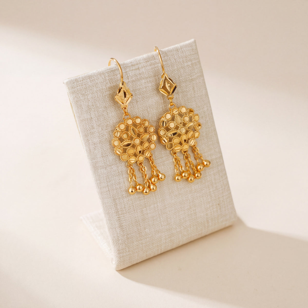RP Earrings 4 – Diamond top, 925 silver 24K gold plated