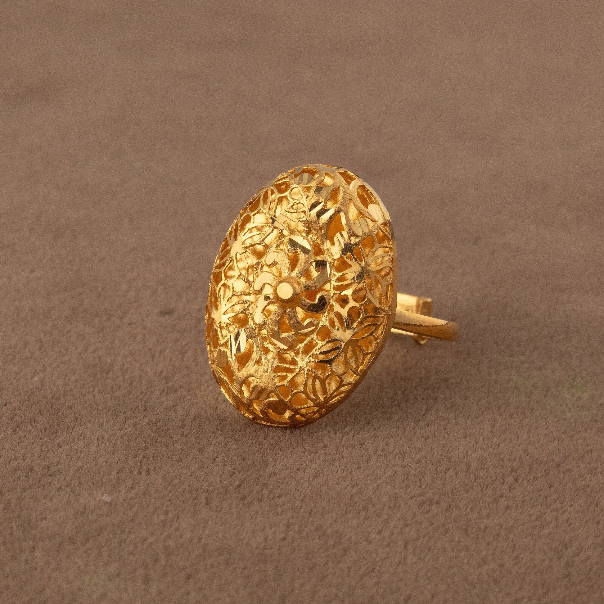 Traditional Ring (D176) - 925 Silver & 24K Gold Plated - Falaq Jewellery Oman