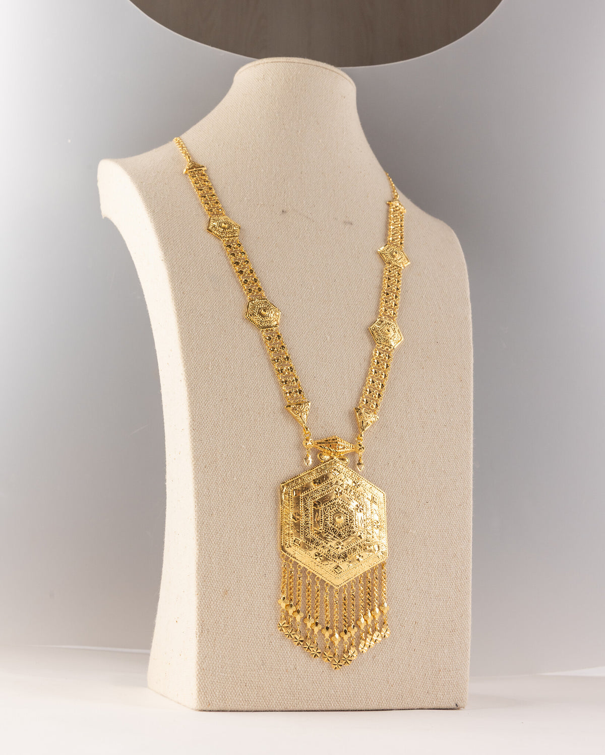 Traditional Stamp Moria (D23) - 925 Silver & 24K Gold Plated - Falaq Jewellery Oman
