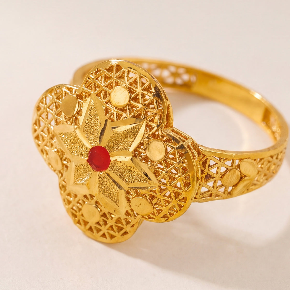 Four Petals Rings (D2) design detail