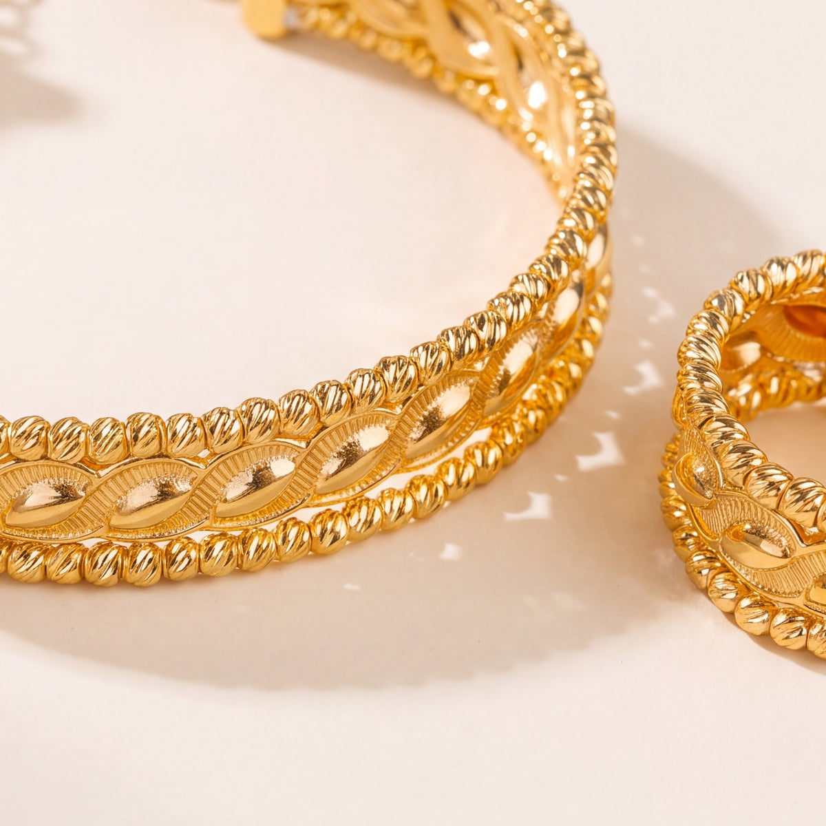 Gold Plated Cuff Bracelet & Ring (D1) design detail