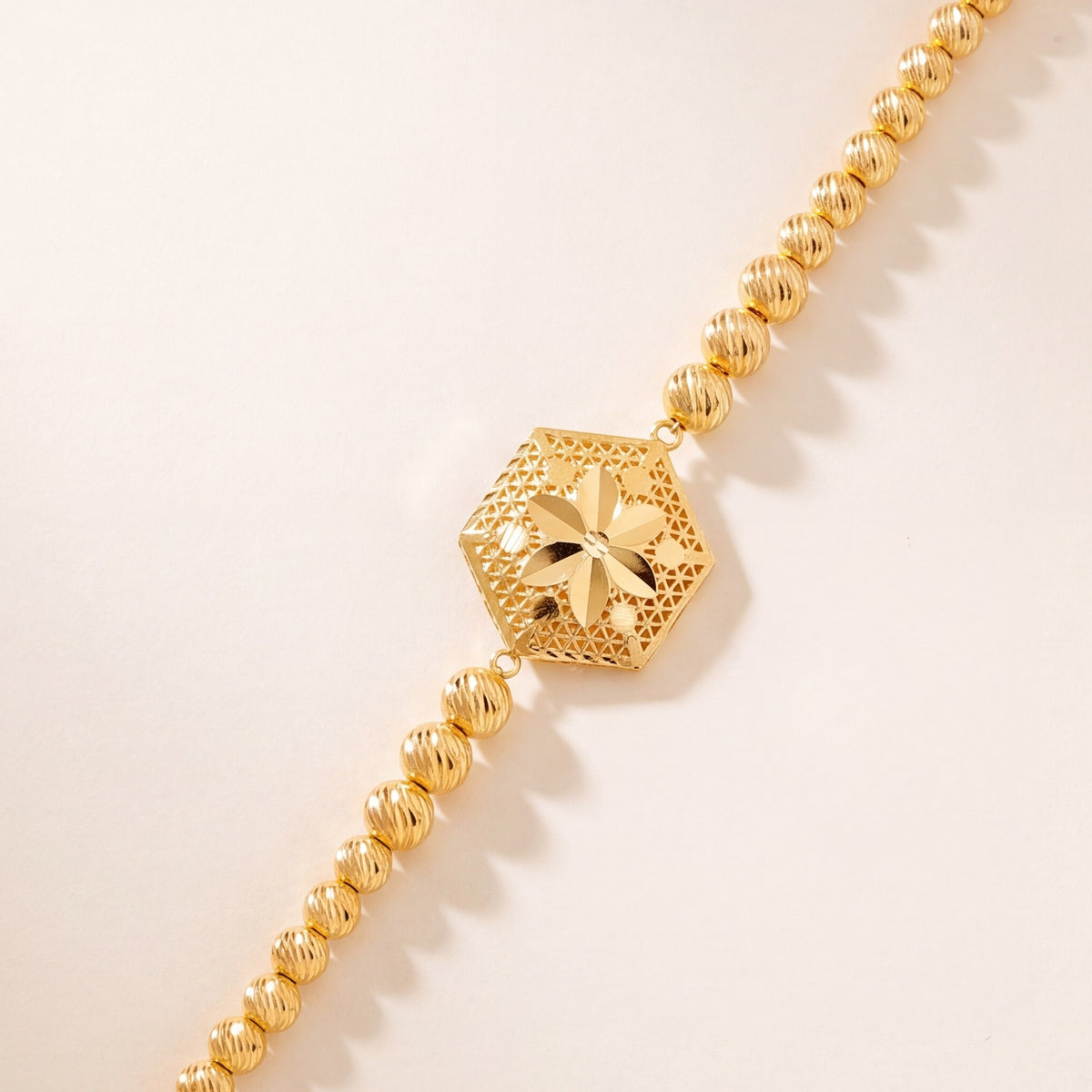 Hexa Bracelet with Beads (D1) design detail