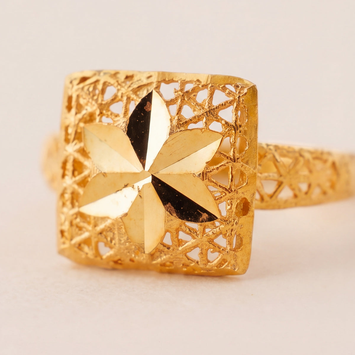 Kid's Rings (D36) design detail