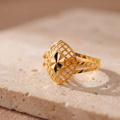 Kid's Rings (D43) on travertine