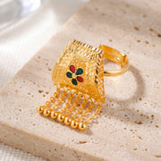 Pyramid Ring - Mina (D2) on travertine