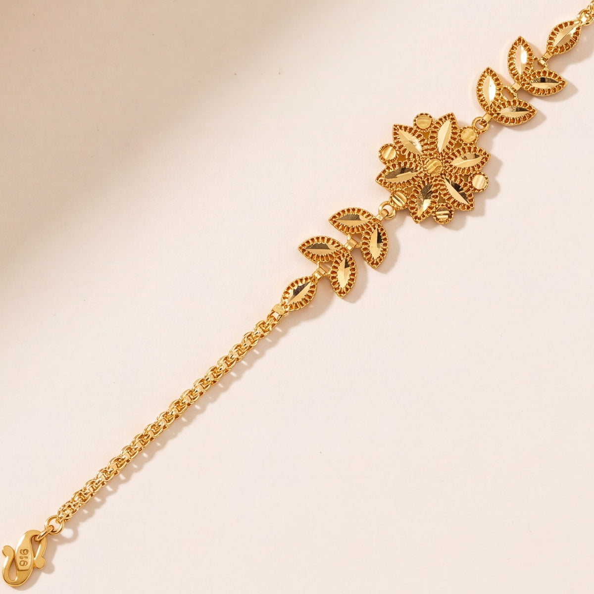 RP 3 Piece Bracelet / Chain (D9) design detail