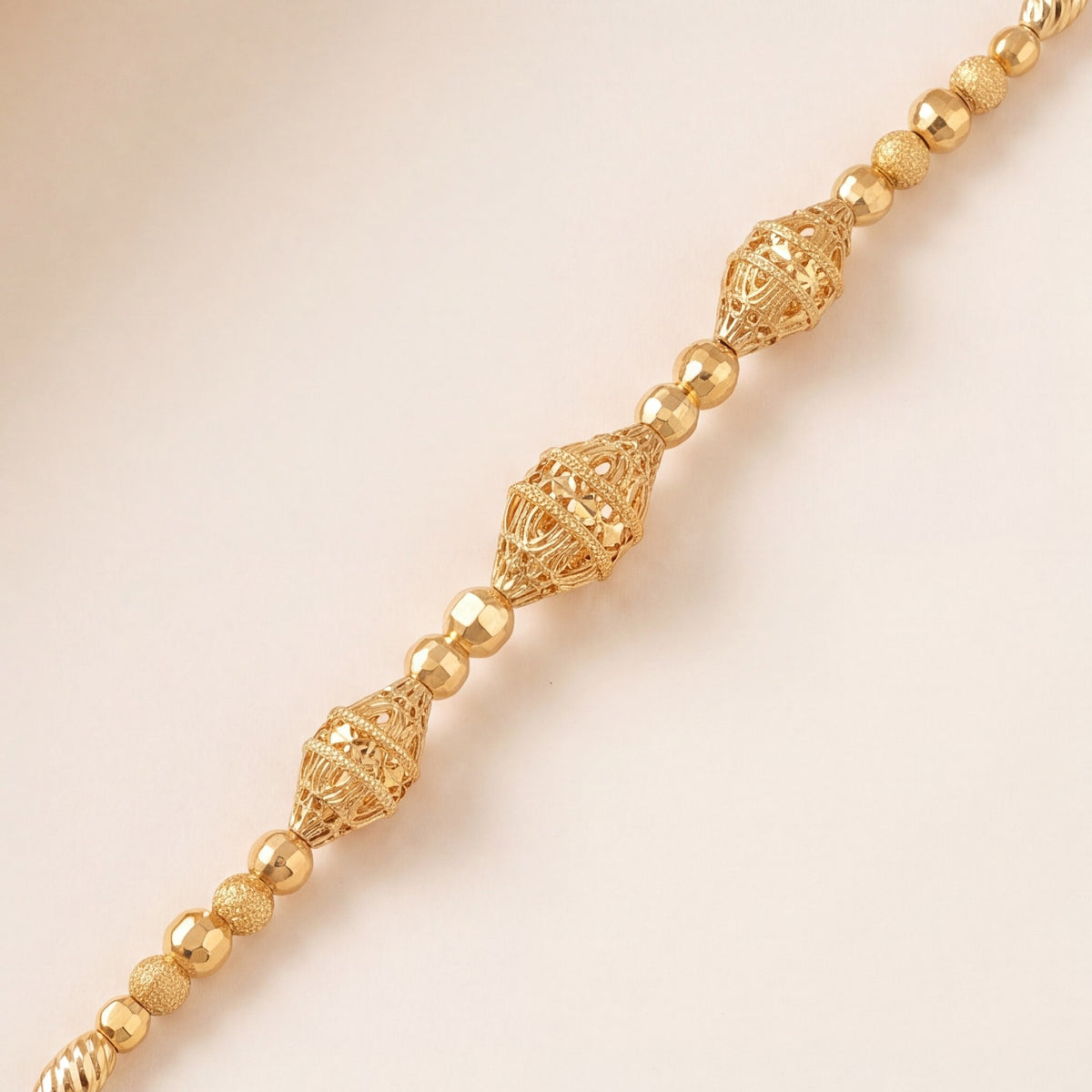 RP Beads & Ball Bracelet (D124) design detail