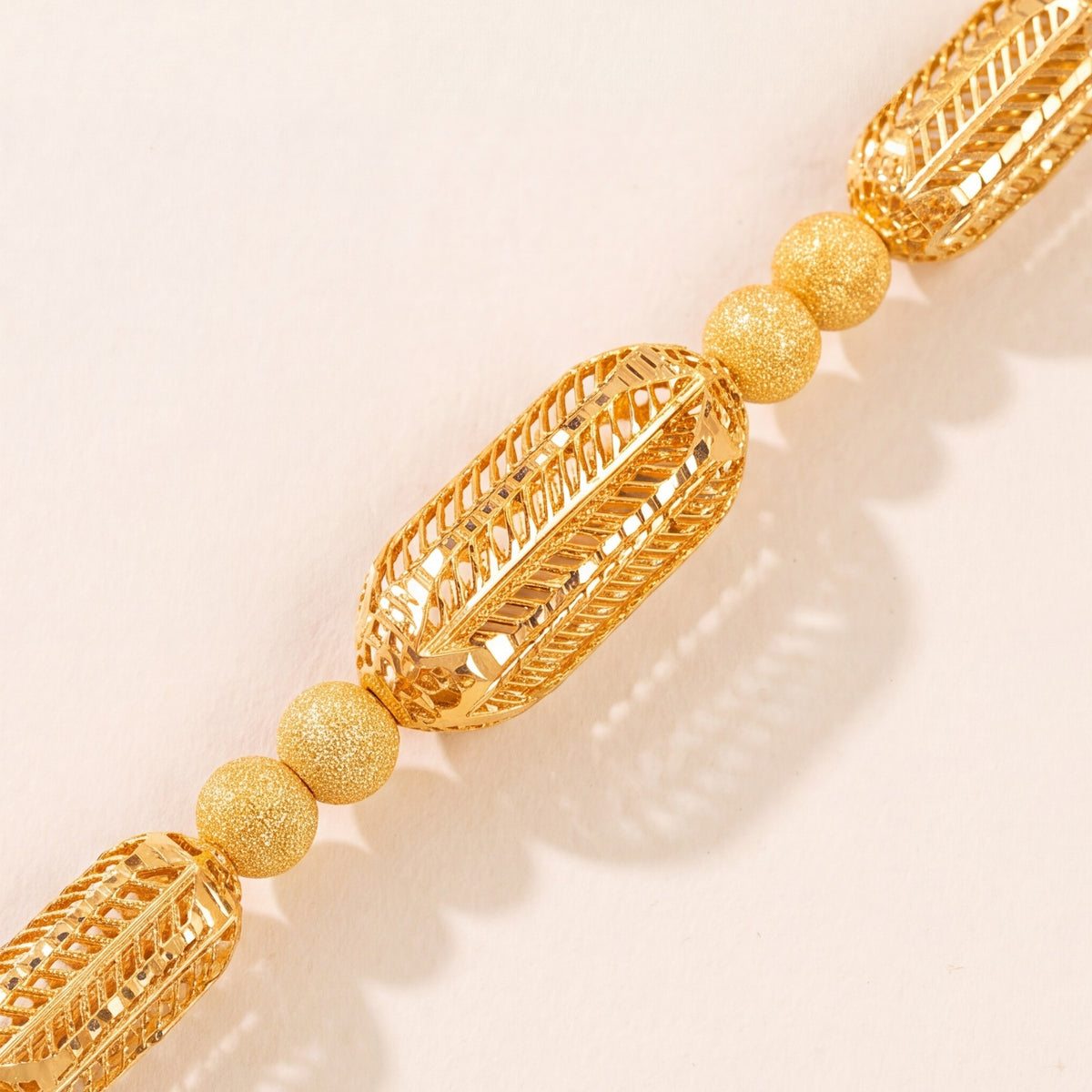 RP Beads & Ball Bracelet (D16) design detail