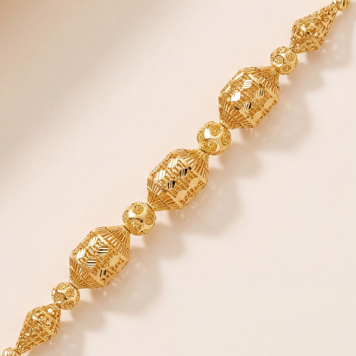 RP Beads & Ball Bracelet (D40) design detail