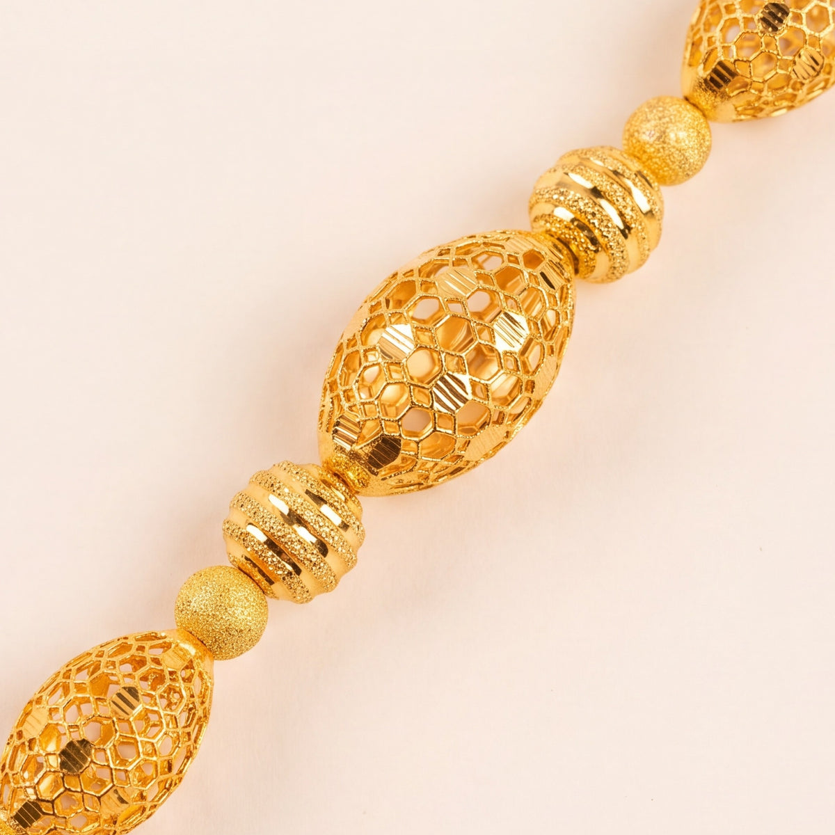 RP Beads & Ball Bracelet (D9) design detail
