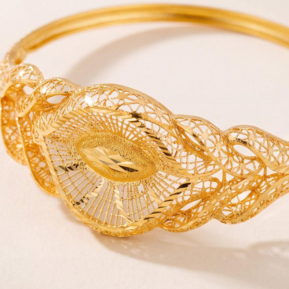 RP Cuff Bracelet (D13) design detail