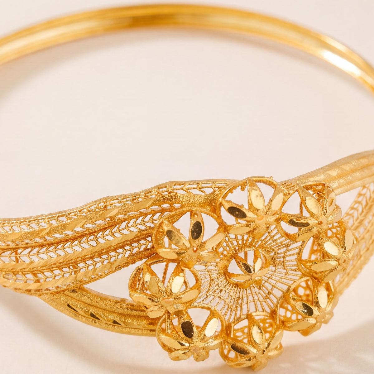 RP Cuff Bracelet (D14) design detail