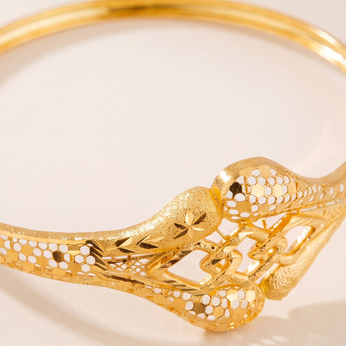 RP Cuff Bracelet (D2) design detail