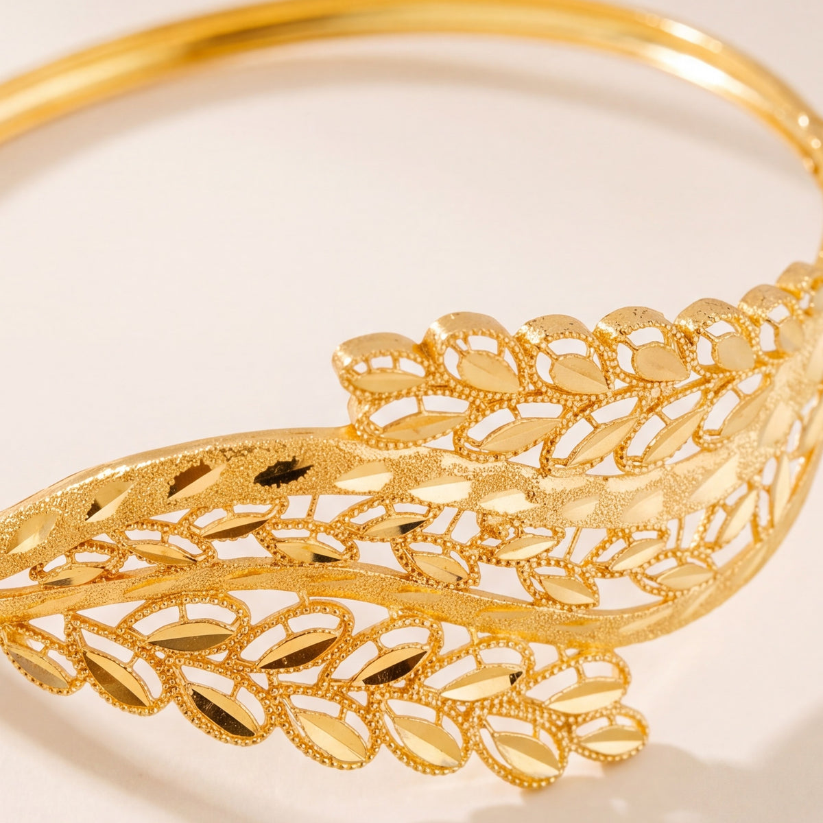 RP Cuff Bracelet (D24) design detail