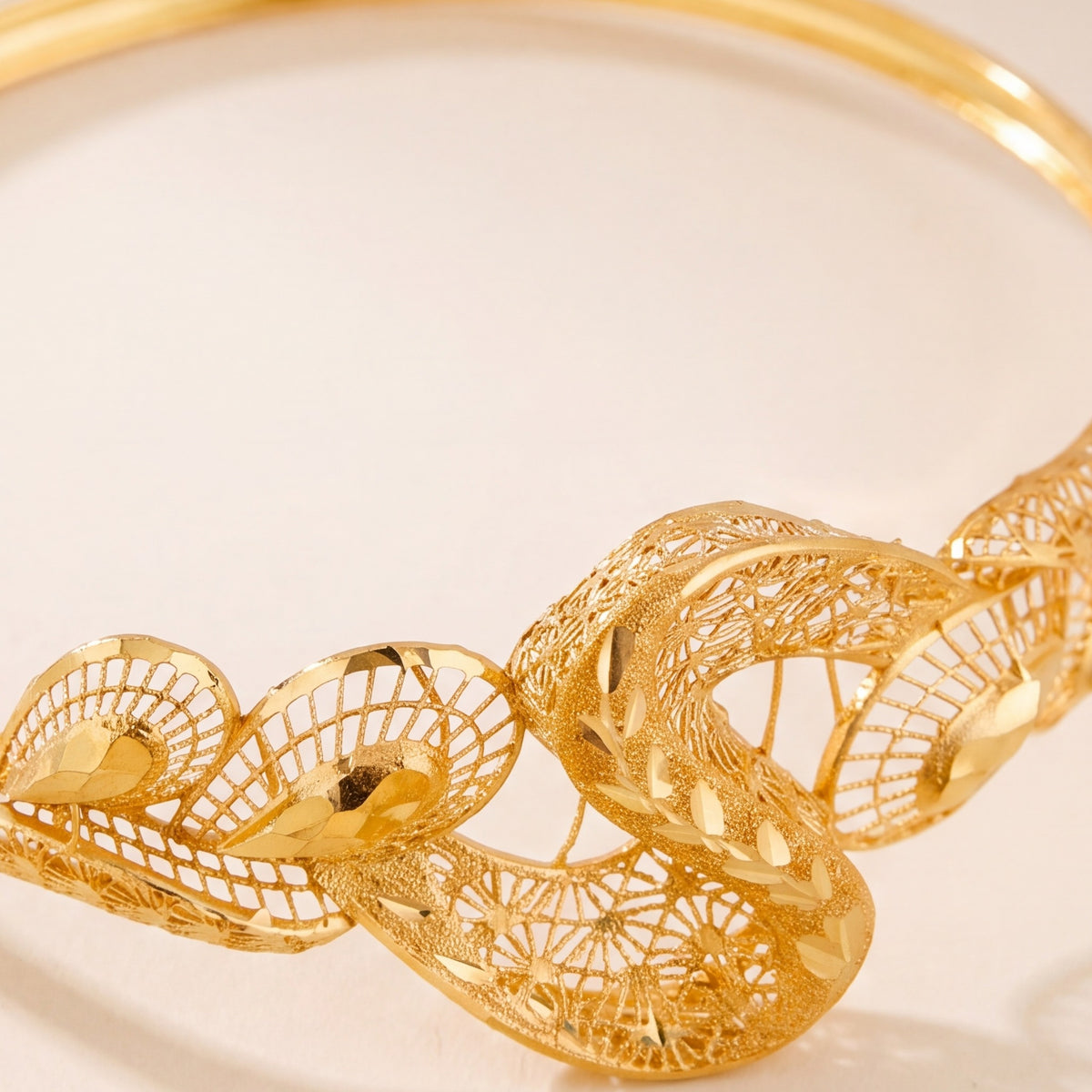 RP Cuff Bracelet (D8) design detail