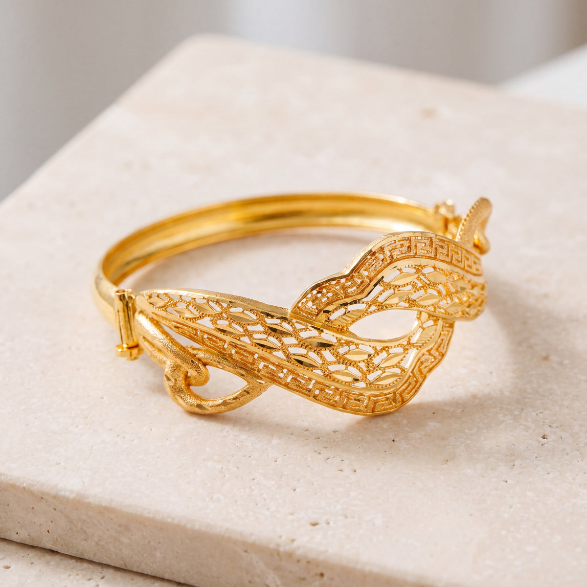RP Cuff Bracelet With Lock (D16) on travertine