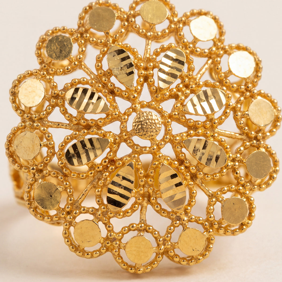 RP Flower Ring (D1) design detail