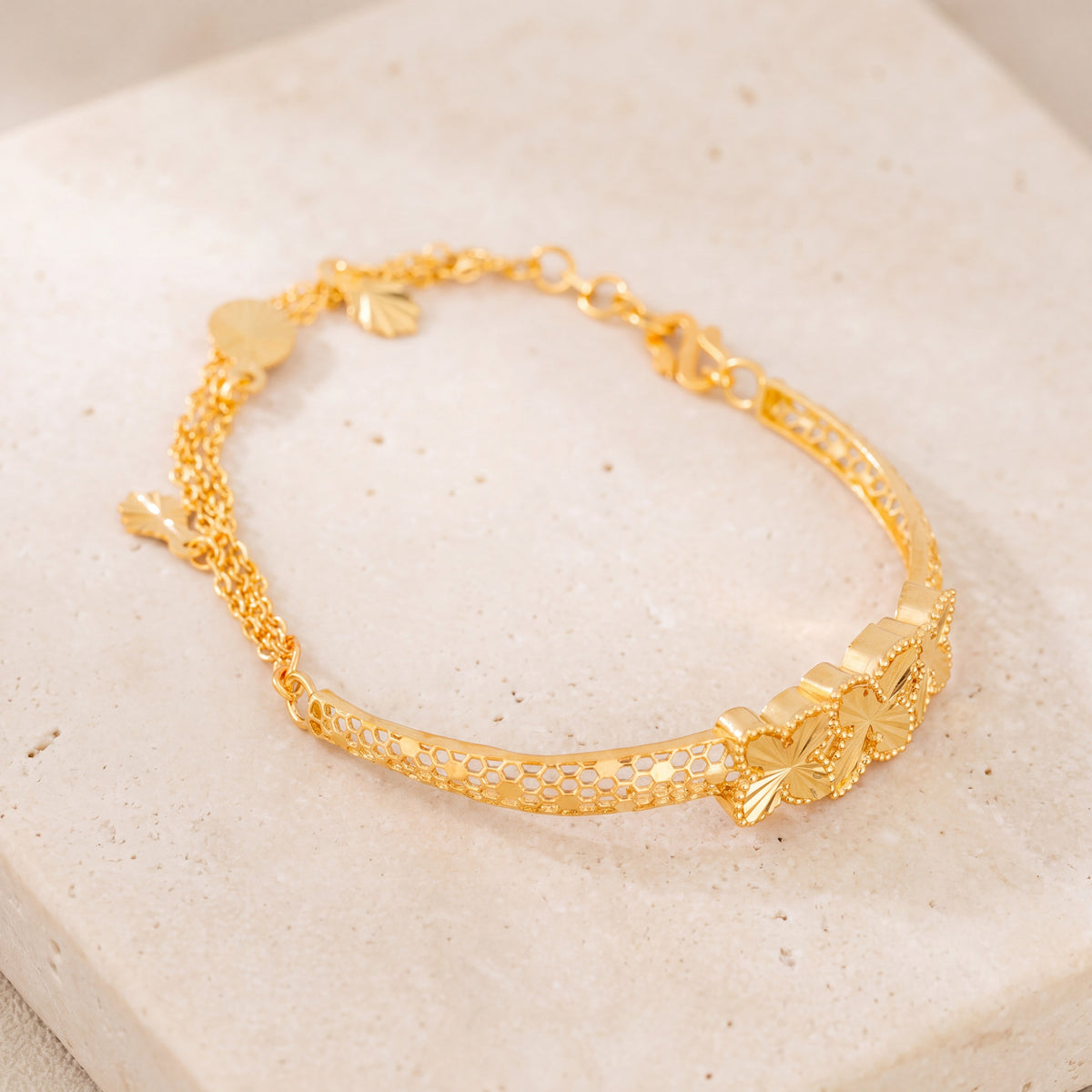 RP Half Bracelet (D10) on travertine