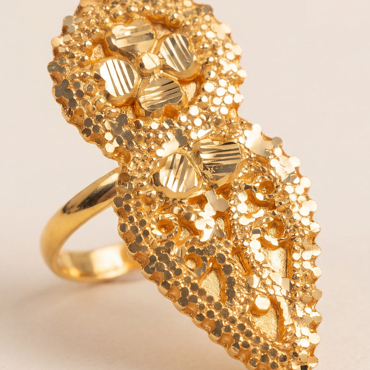RP Shawahid Ring (D5) design detail