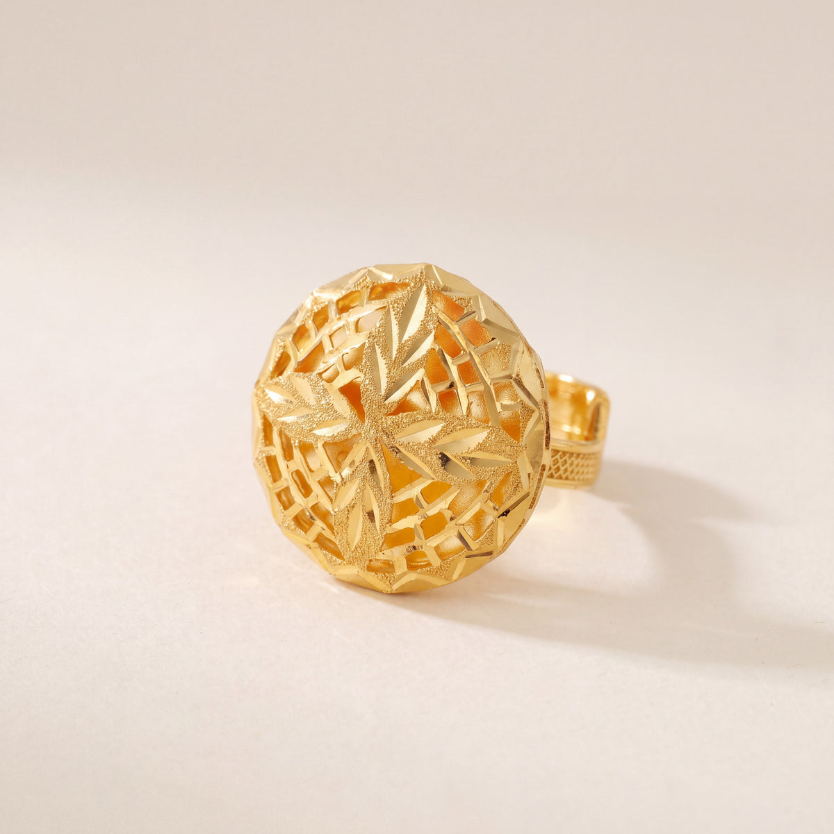 Traditional Ring (132), 925 silver 24K gold plated