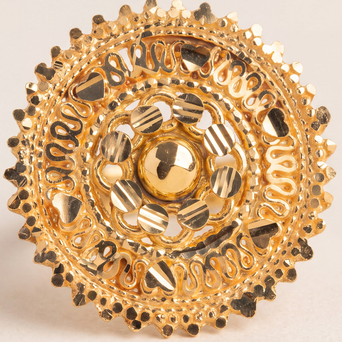 Traditional Ring (D42) design detail